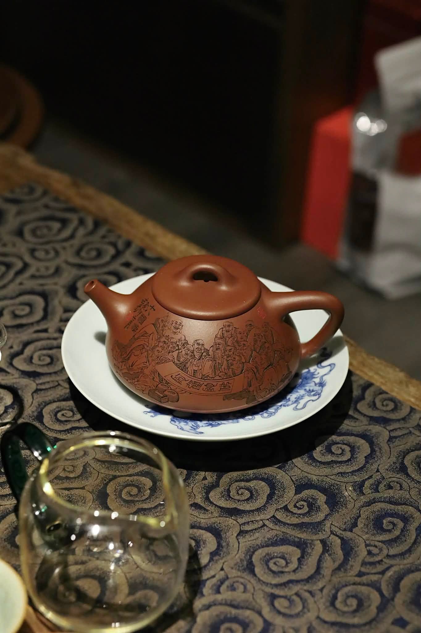 Ấm Thạch Biểu Tự Dã · Thanh thuỷ nê