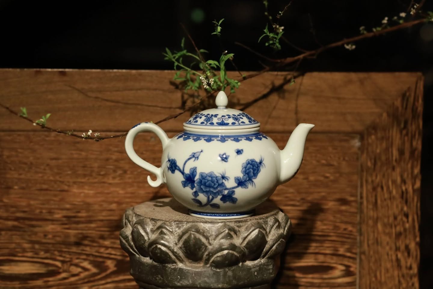 Ấm sứ 5