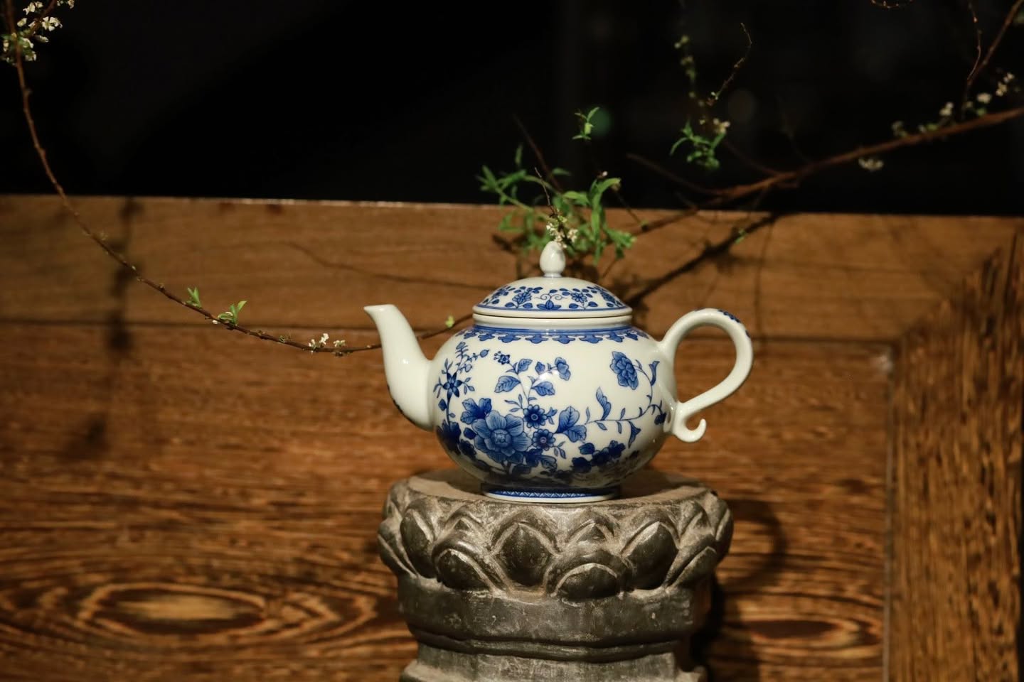 Ấm sứ 6