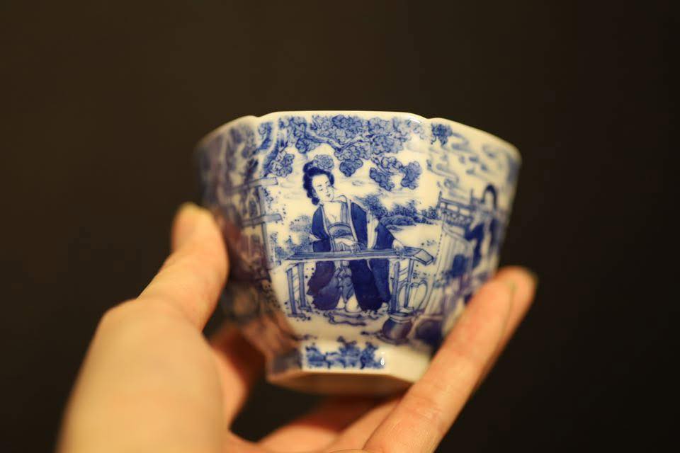 Chén Sứ Vẽ Tay
