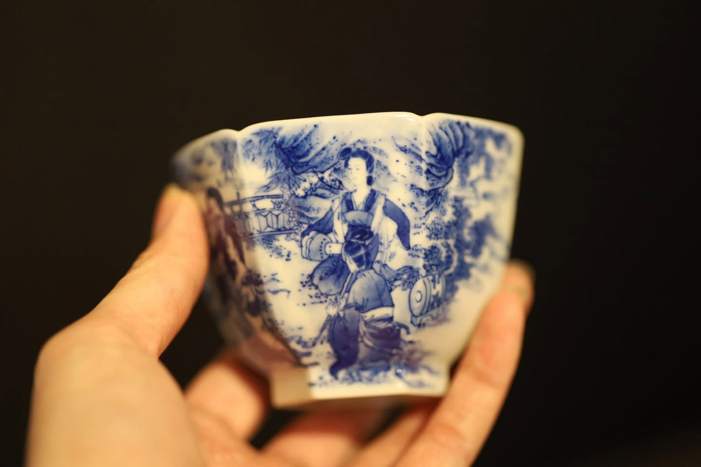 Chén Sứ Vẽ Tay 4
