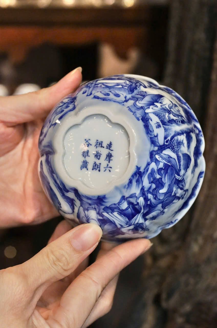 Chén Sứ Vẽ Tay 3