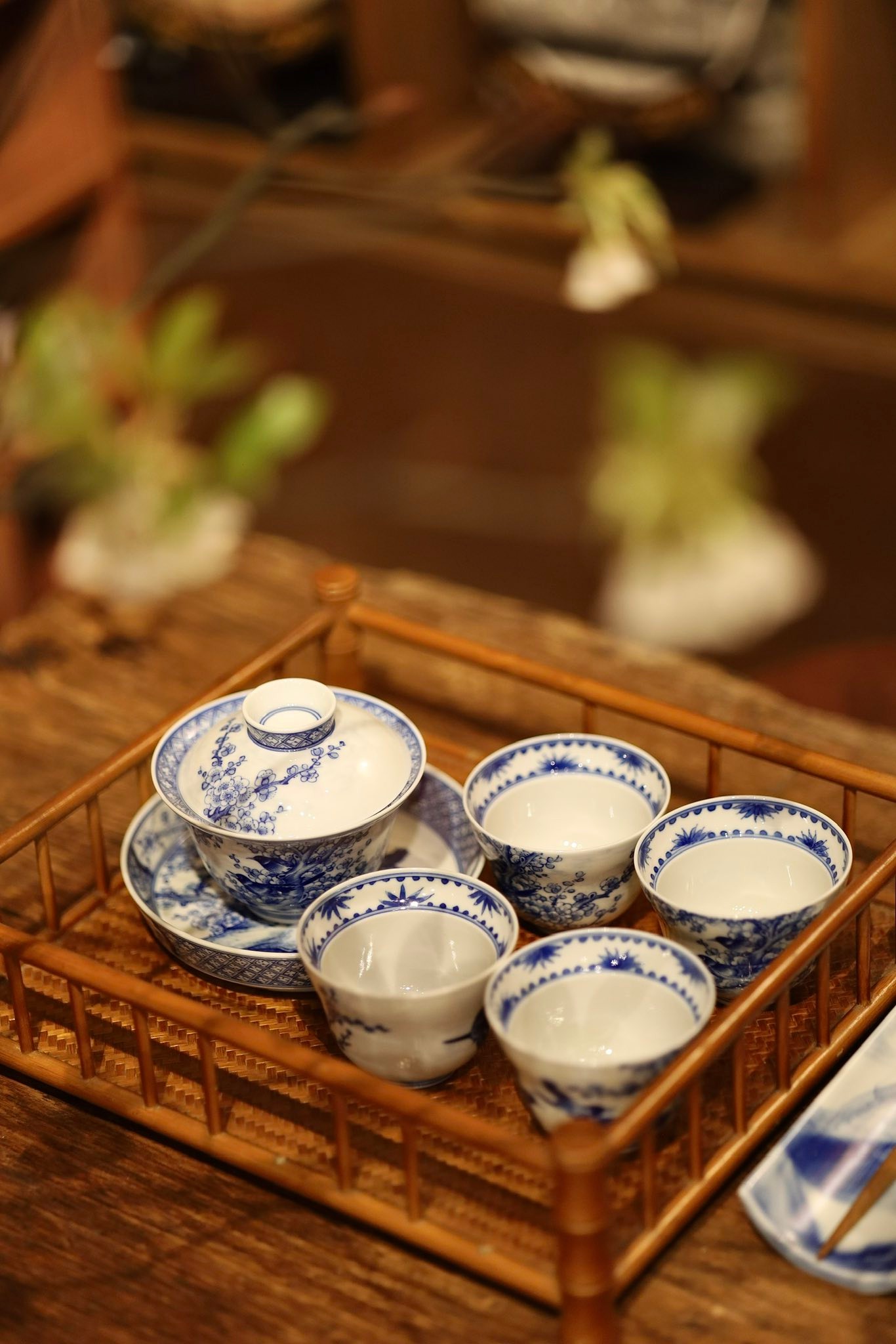Chén Sứ Vẽ Tay