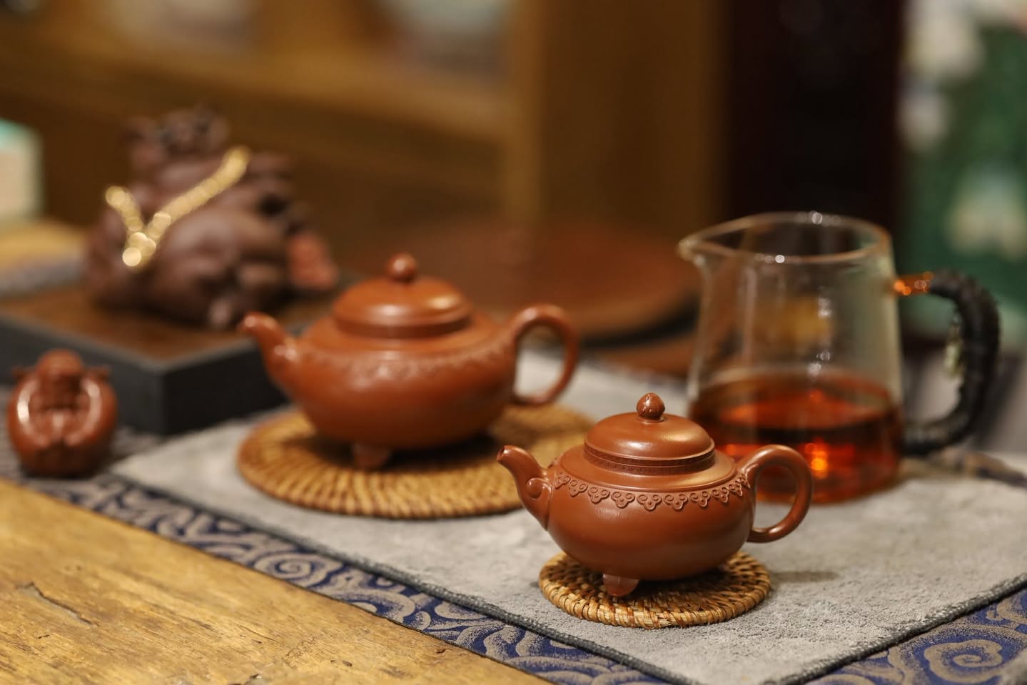 Ấm Tử Sa · Chu sa đại hồng bào