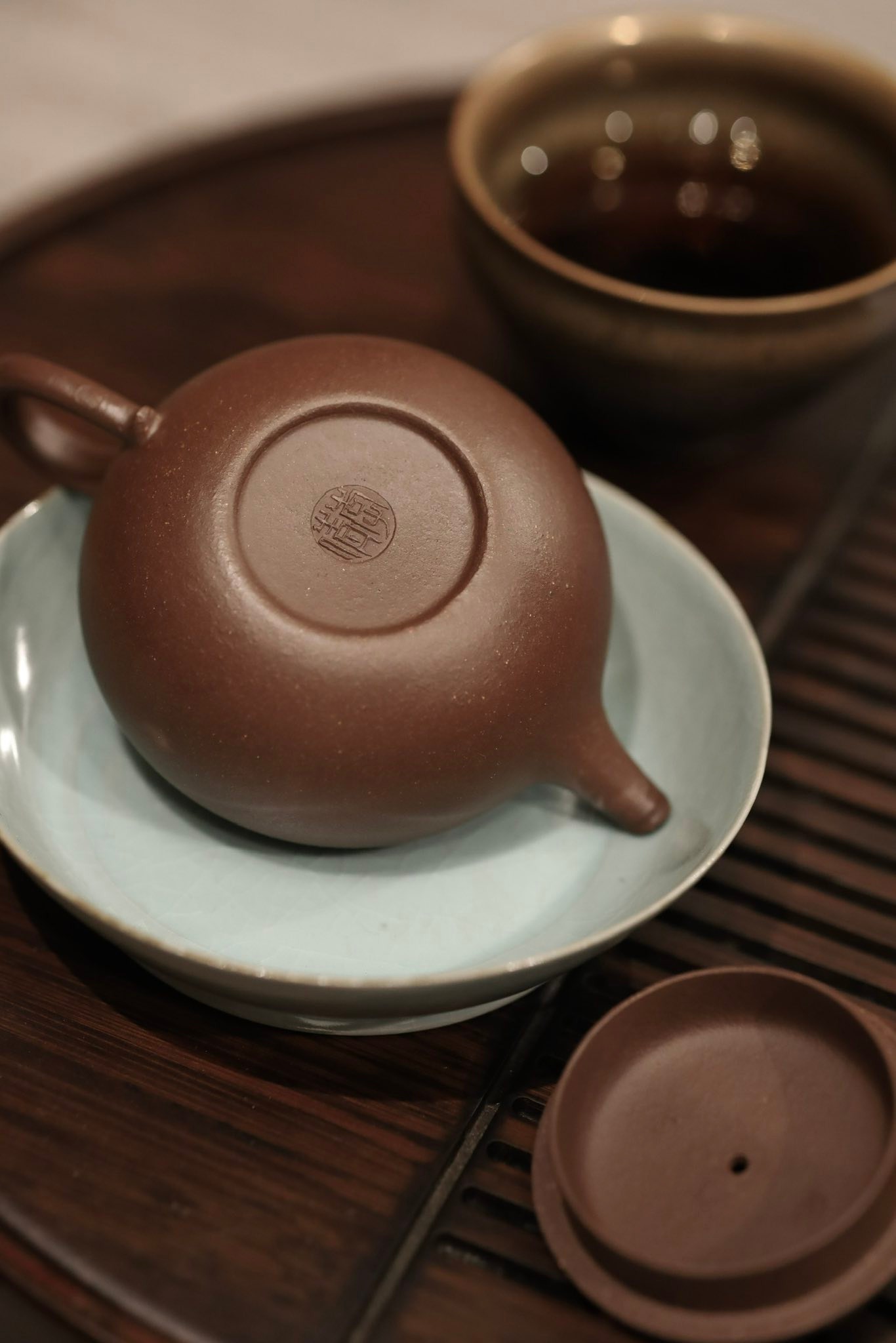 Ấm chất như nước cất 5