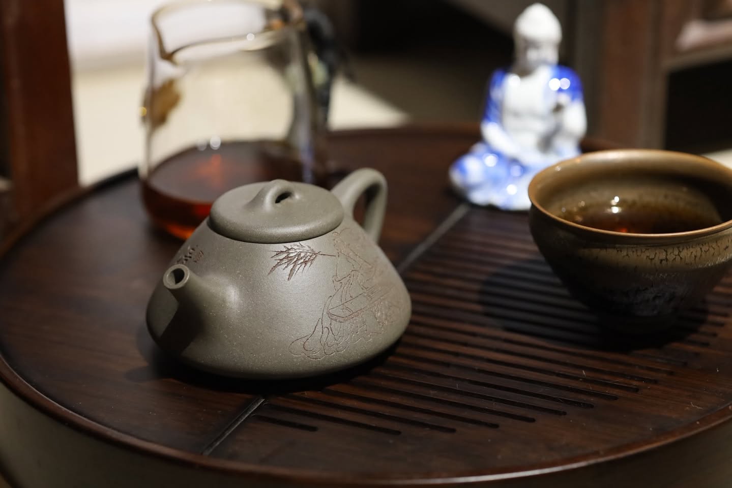 Ấm Thạch Biều Từ Di · Thanh Hội nê