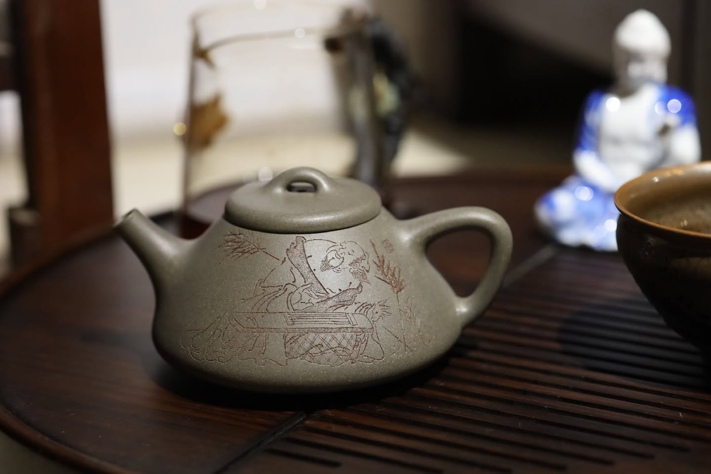 Ấm Thạch Biều Từ Di · Thanh Hội nê 2