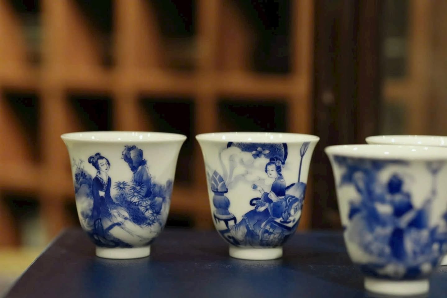 Ấm Tứ đại mỹ nhân 2