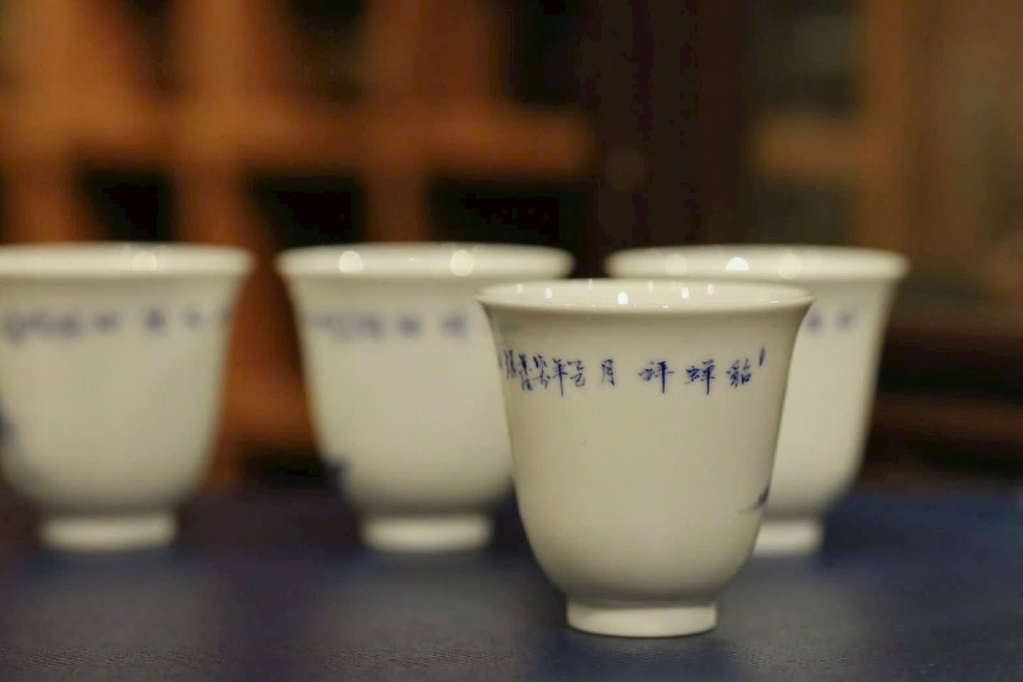 Ấm Tứ đại mỹ nhân 3