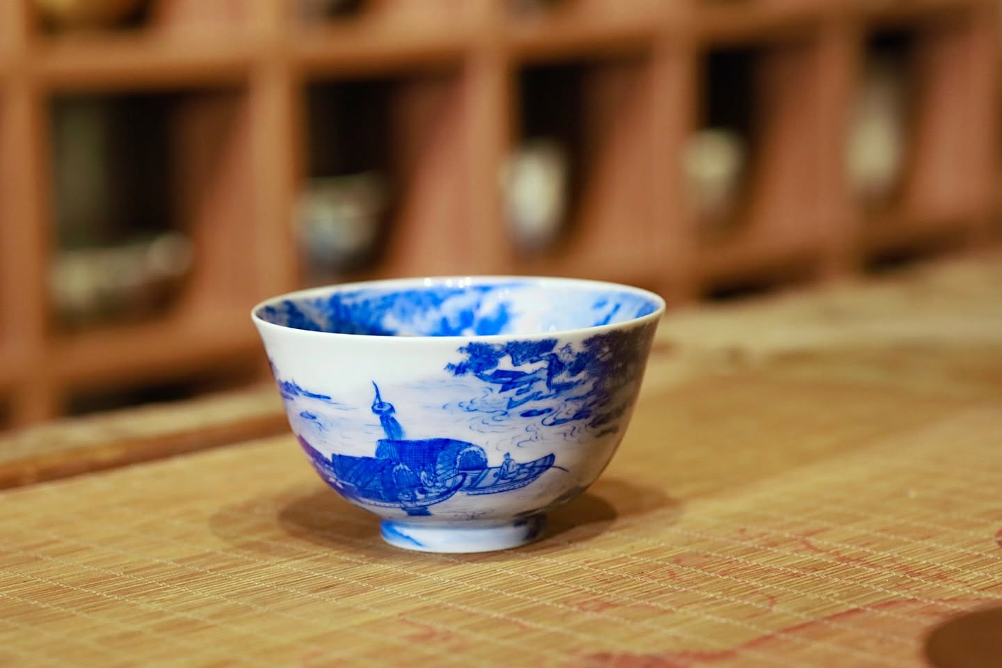 Chén Sứ Vẽ Tay 2