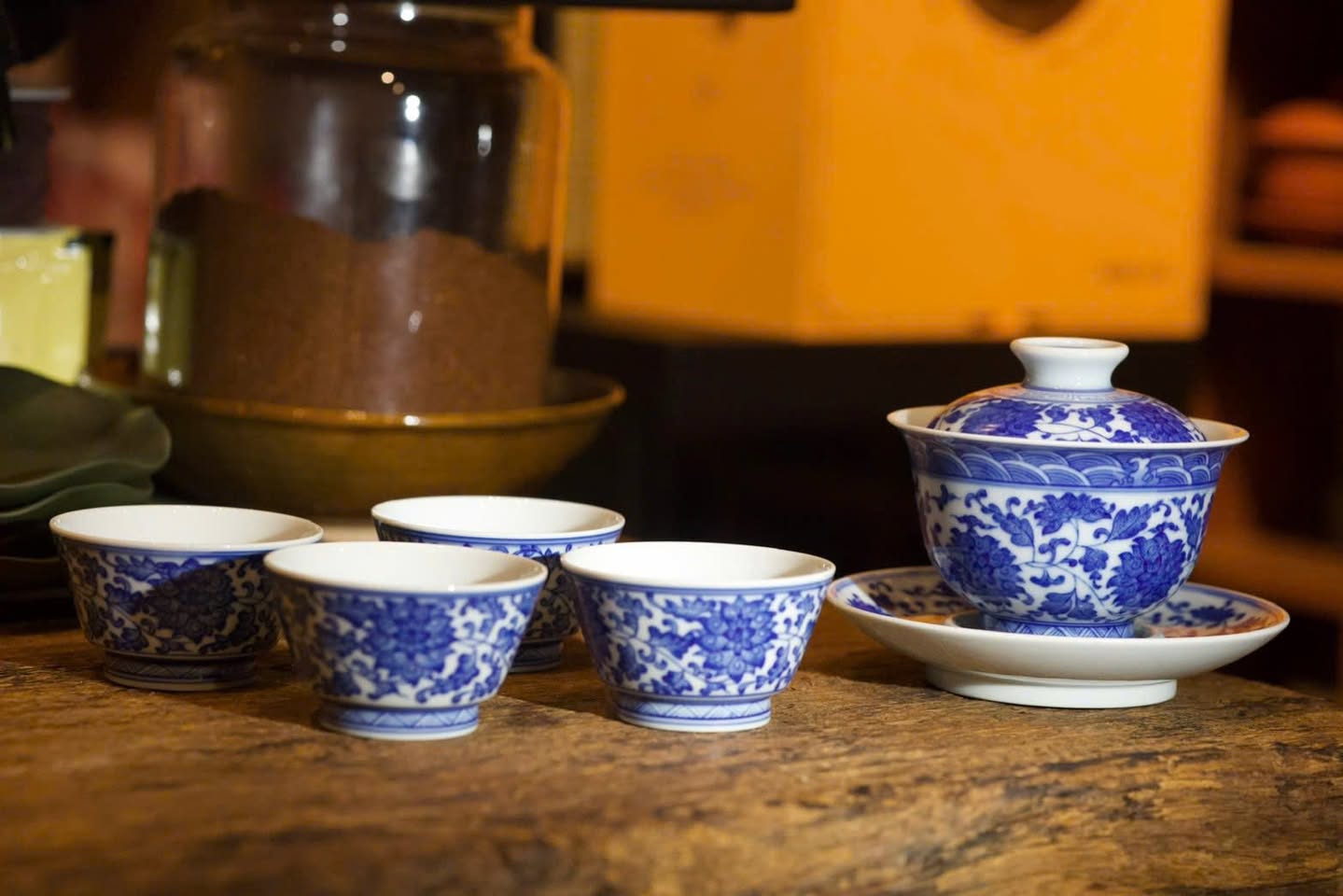 Giao lựu bộ khai chén Dây leo hoa mẫu đơn