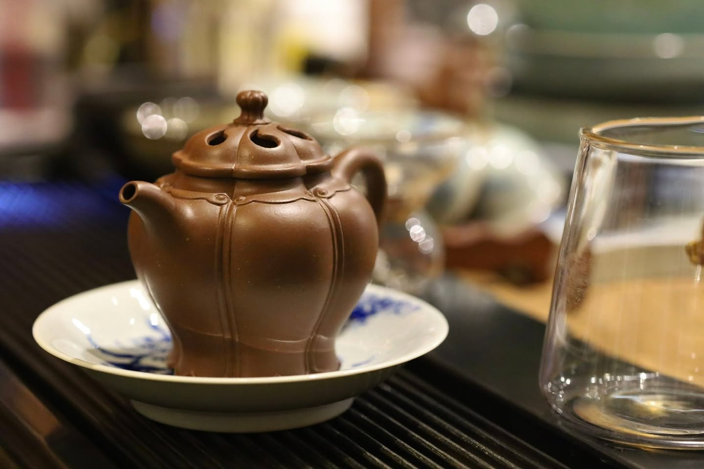 Ấm Lục Lăng Như Ý · đáy tào 2