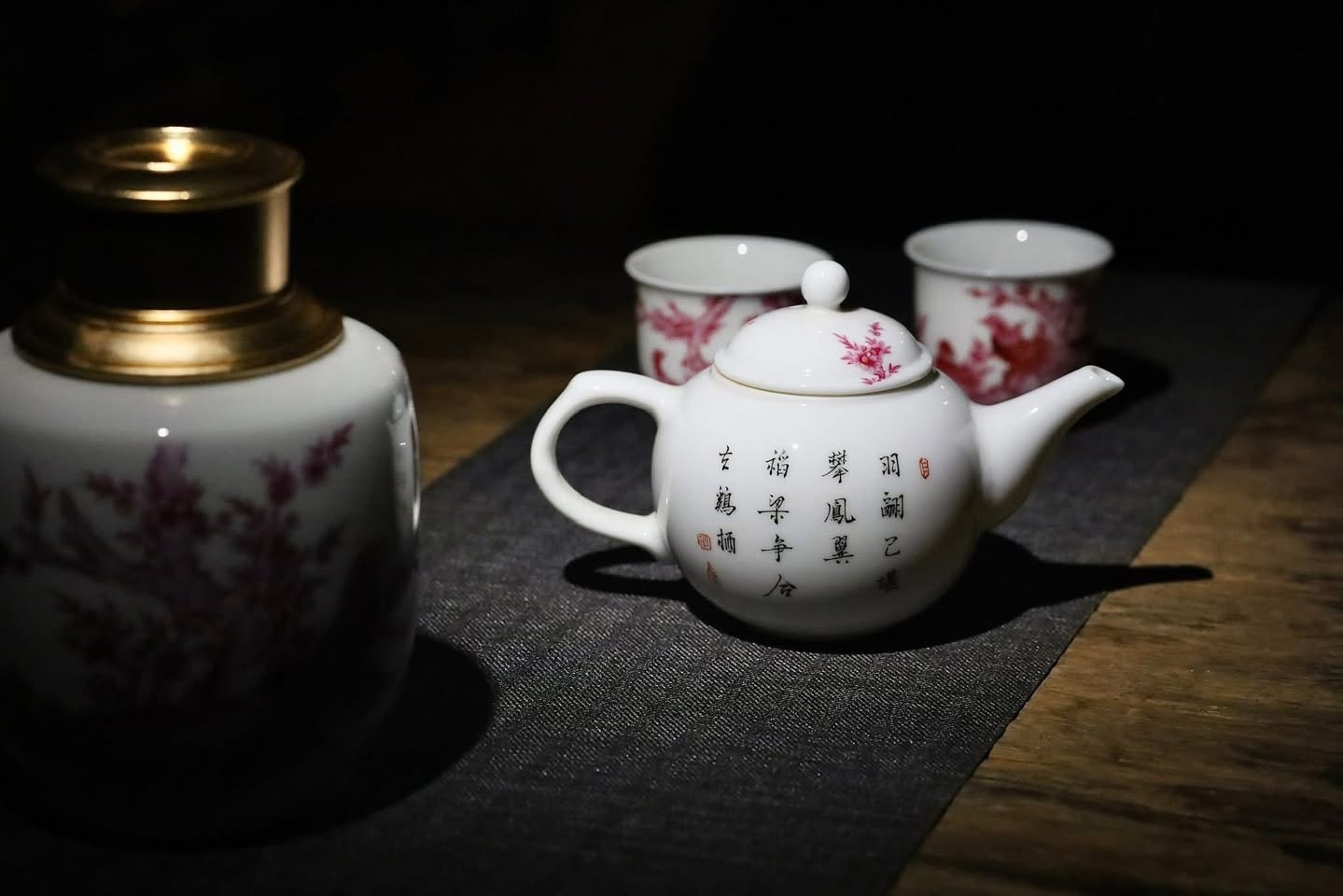 Hũ Đựng Trà Vẽ Tay 4