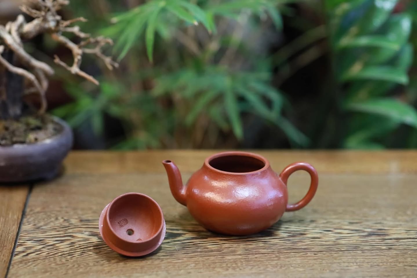 Ấm lê hình · chu nê đại hồng bào 3
