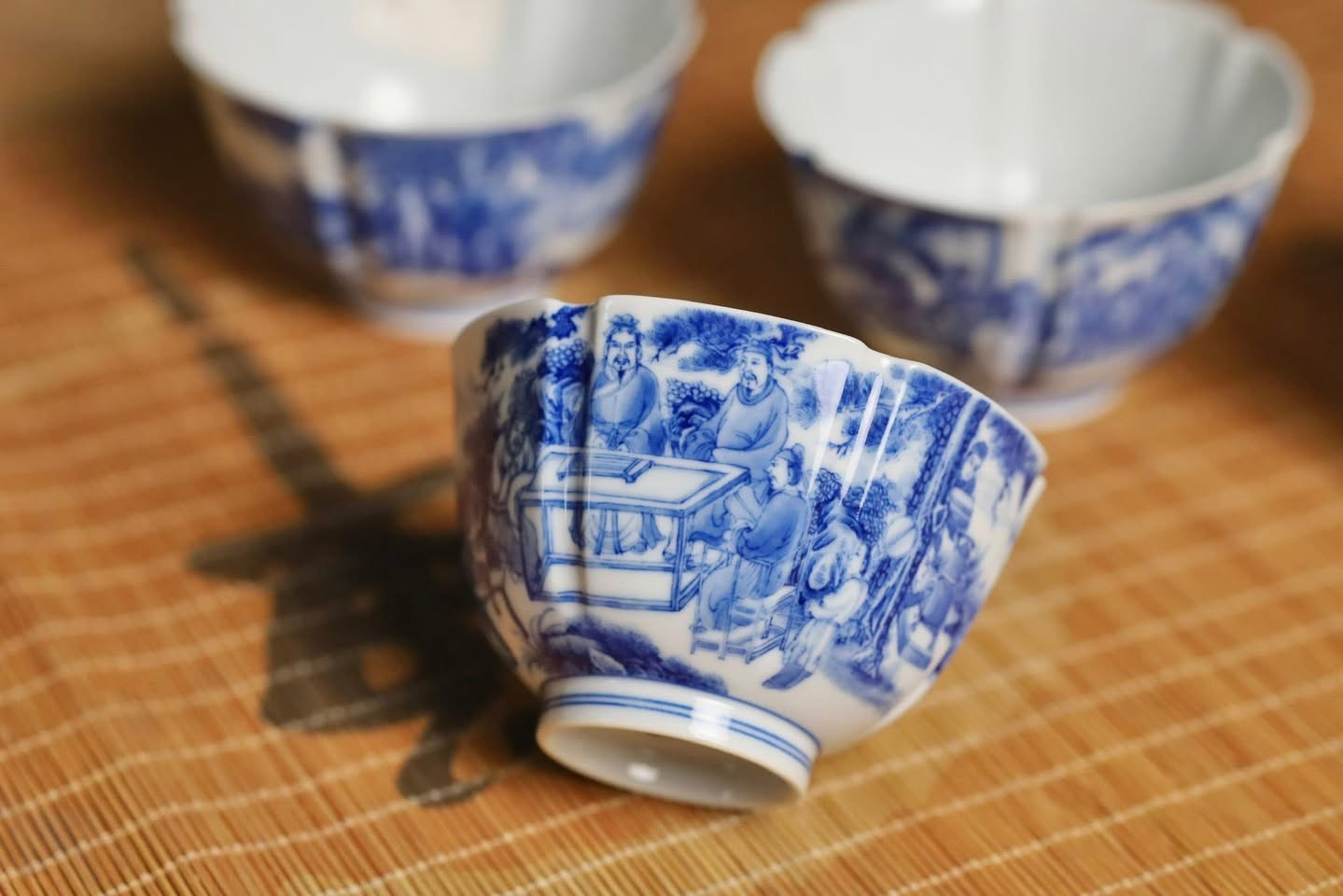 Chén Sứ Vẽ Tay 6