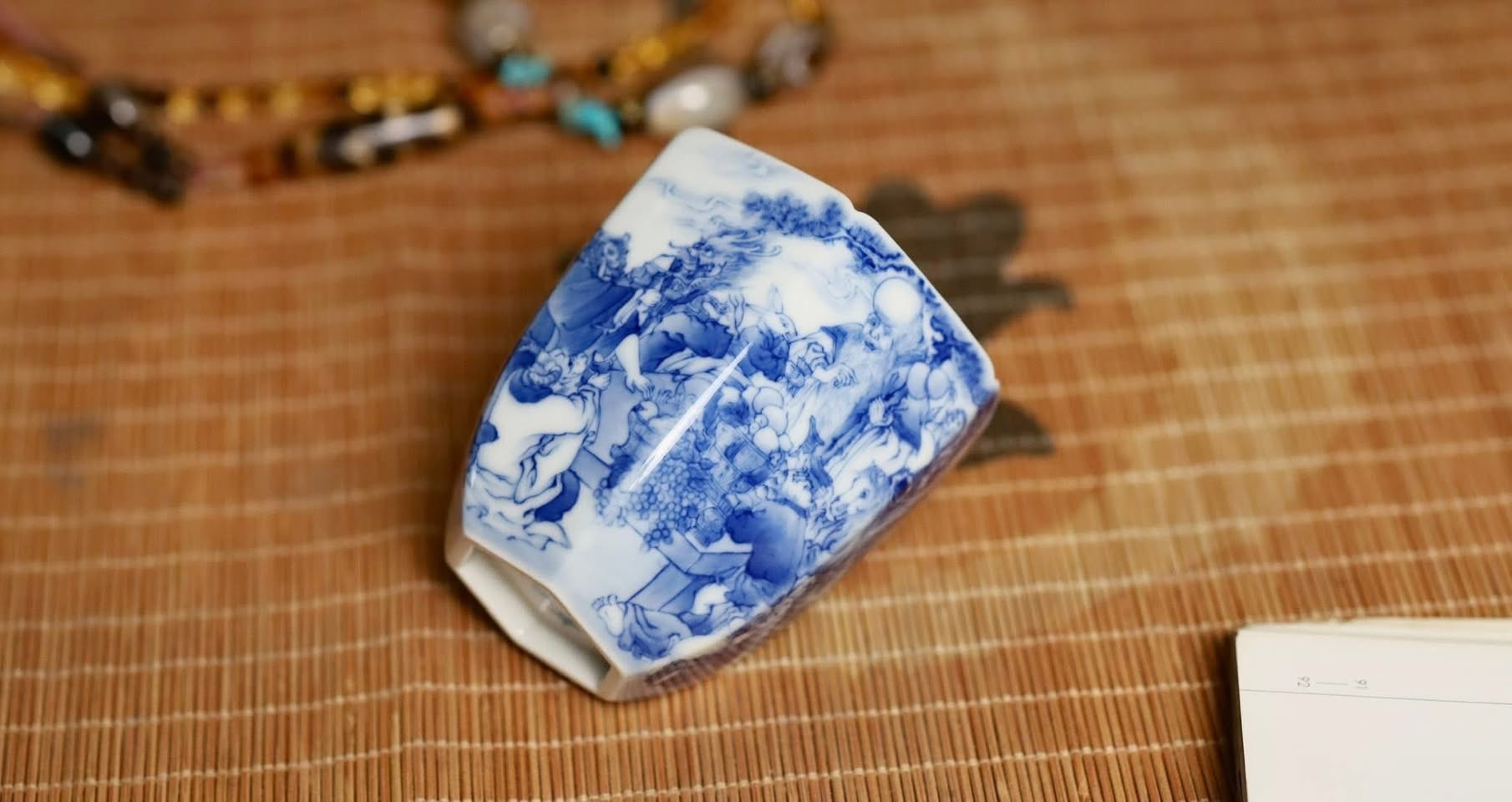 Chén Sứ Vẽ Tay 3