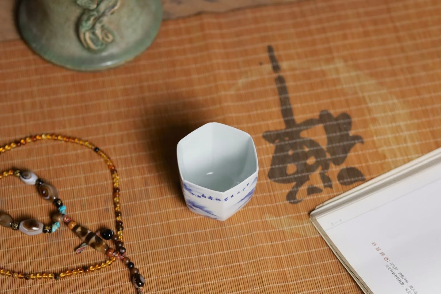 Chén Sứ Vẽ Tay 6