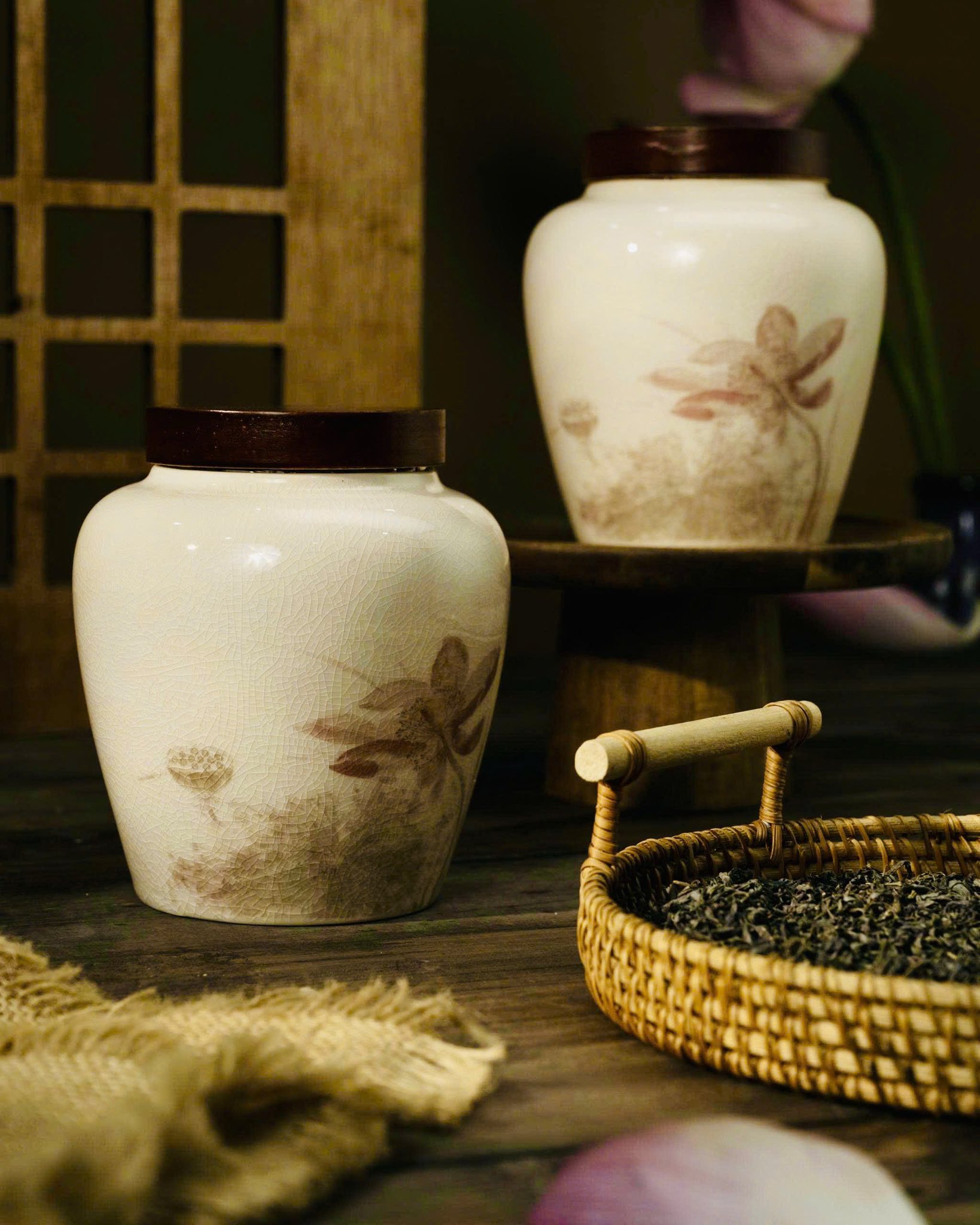 Ấm nước sôi vừa, chén nhỏ xinh, 2