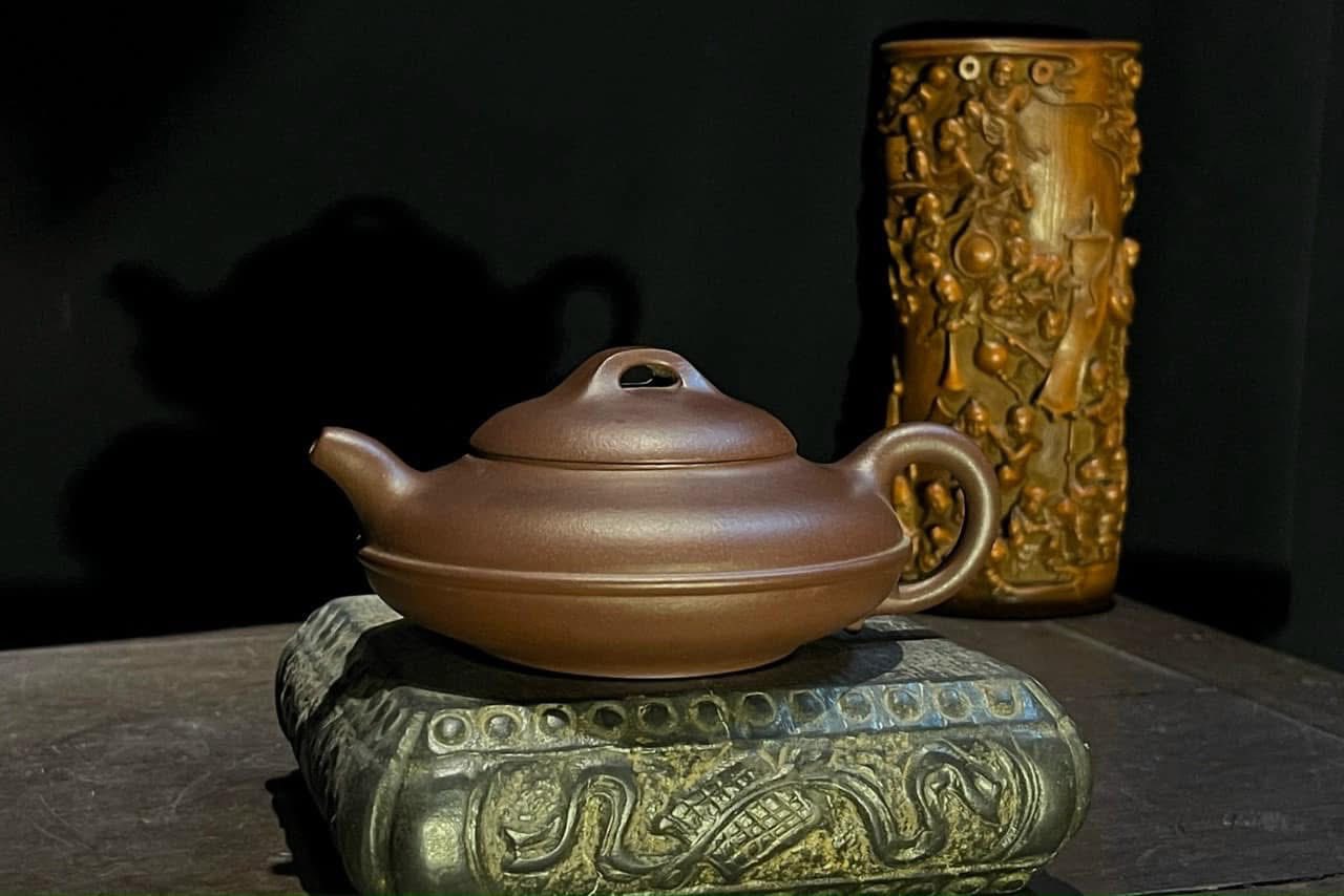 Ấm Tử Sa · Đáy tào thanh