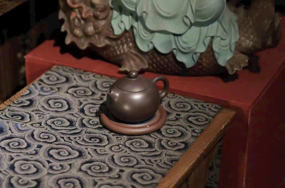 Ấm Tây Thi Hồ dáng ấm
