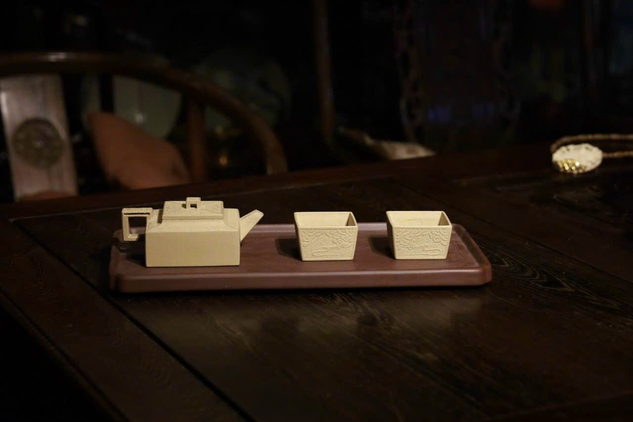 Chén Sứ Vẽ Tay